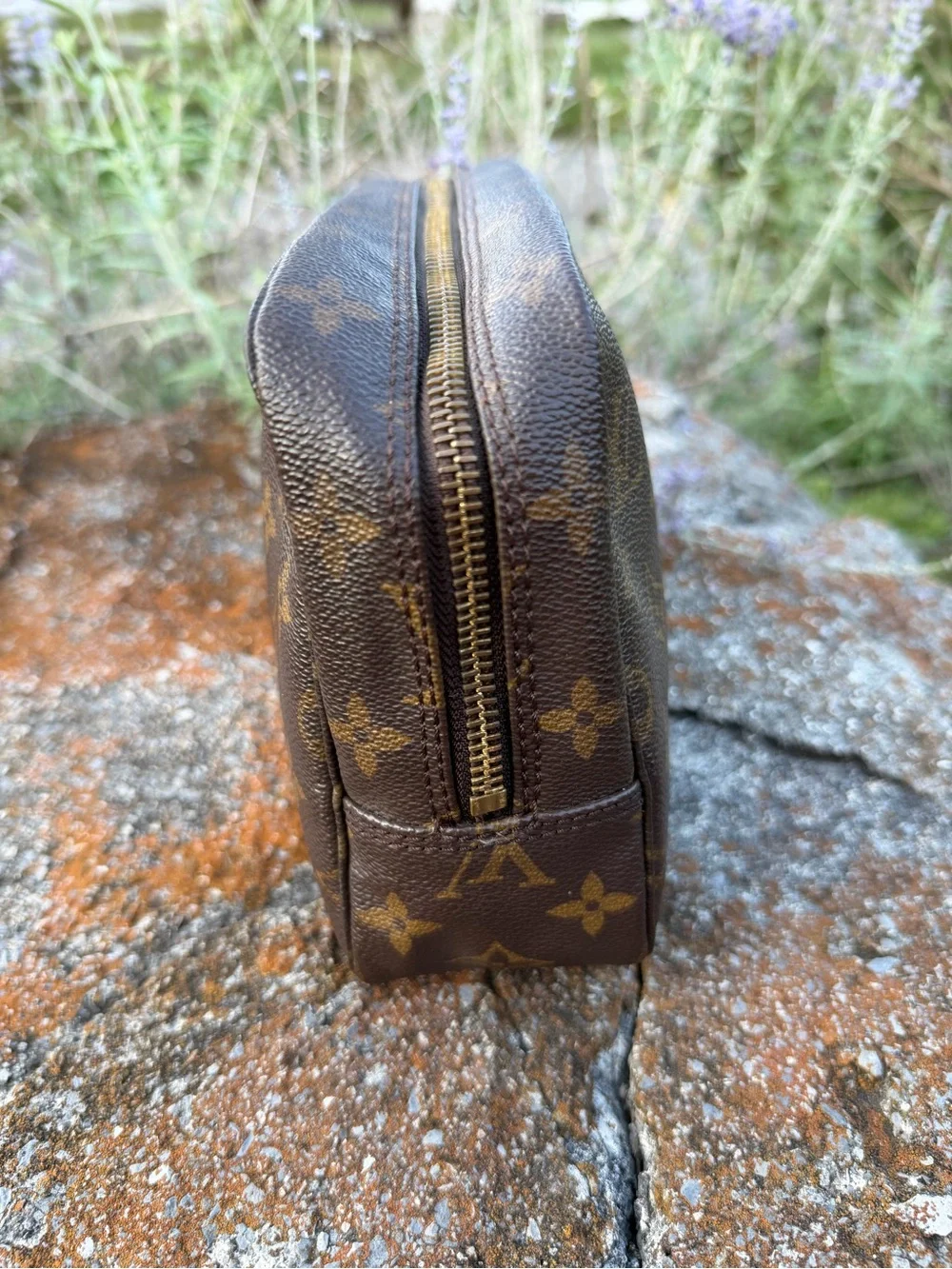 Authentic Louis Vuitton Monogram Trousse Toilette 23 Clutch Bag